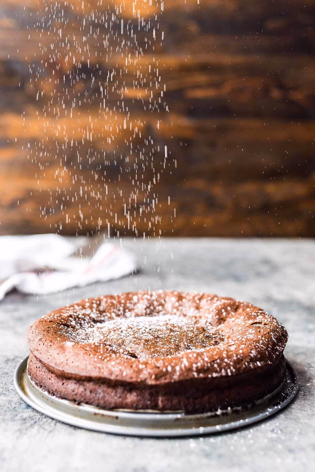How long does it take to bake a torte?