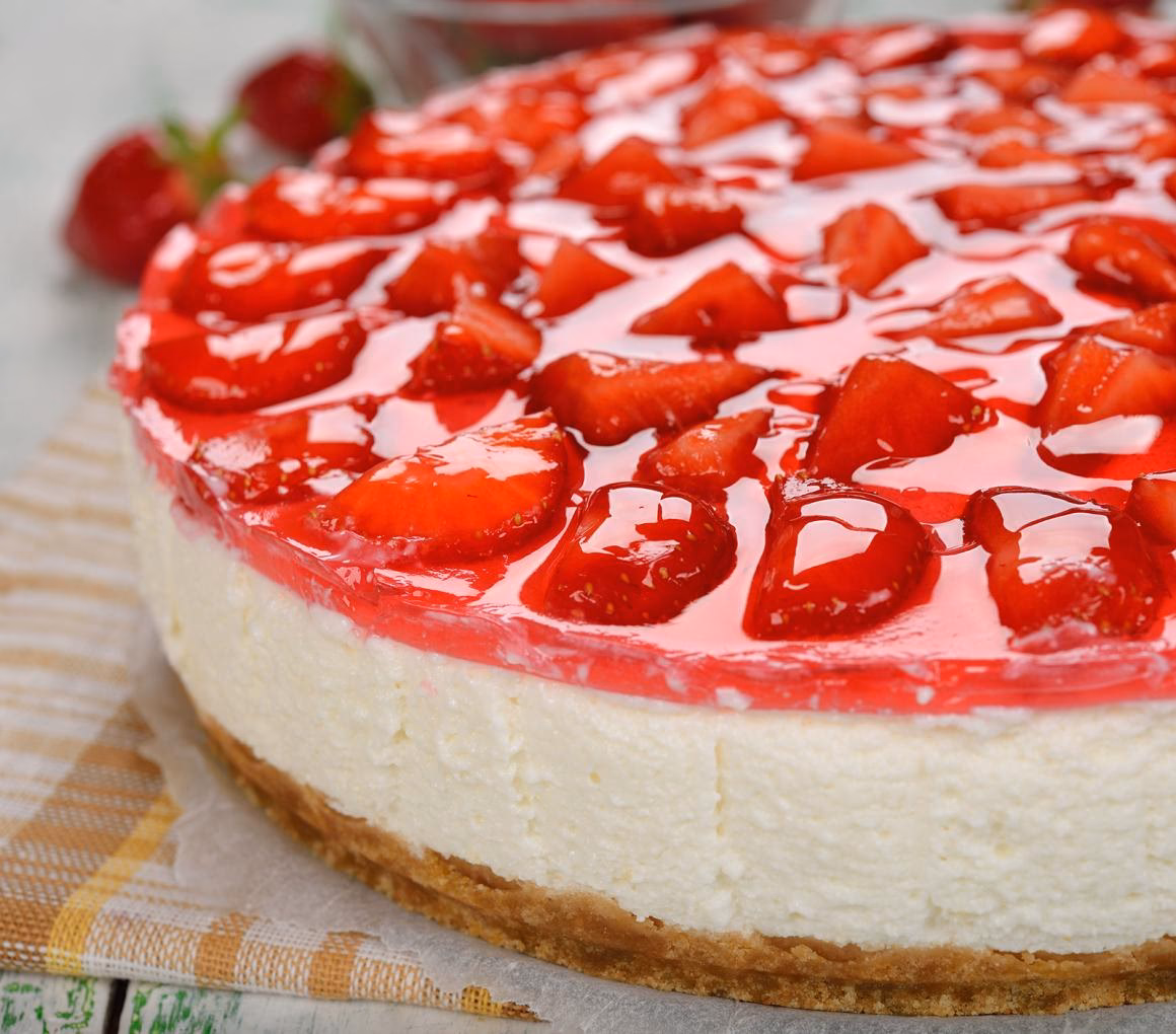 Wie bereite ich eine Erdbeertorte-Füllung zu?