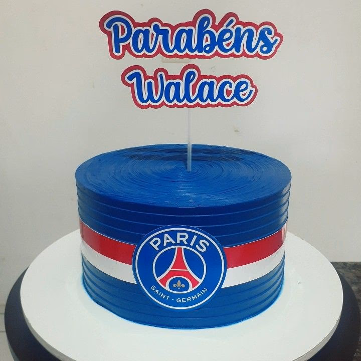 ¿Qué representa la cuna real en el escudo del PSG?