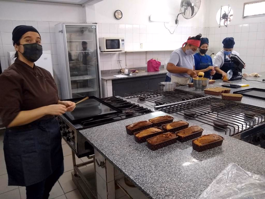 ¿Qué carreras ofrece el centro de Formación Profesional del municipio de Morón?