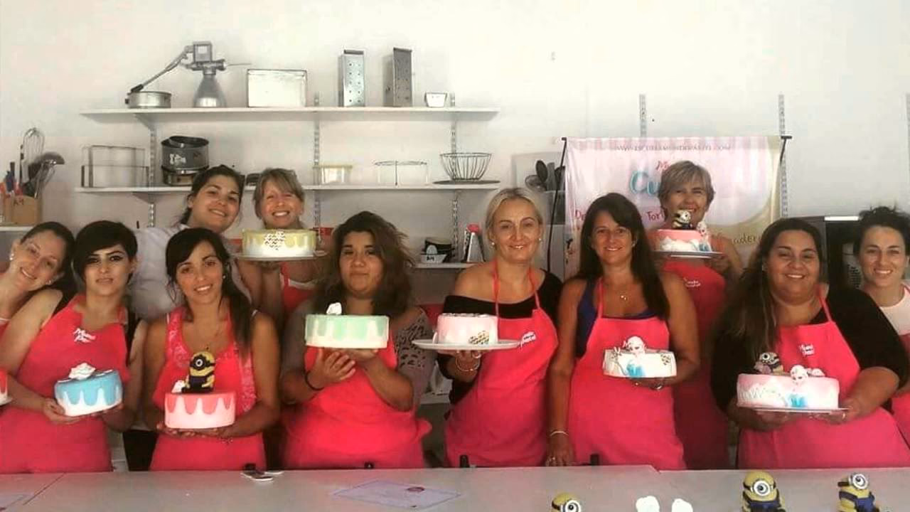 ¿Qué busca el centro de formación en pastelería artística mundo pastel?