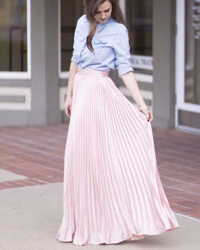 ¿Cuál es el estilo de las faldas cortas de tablas?