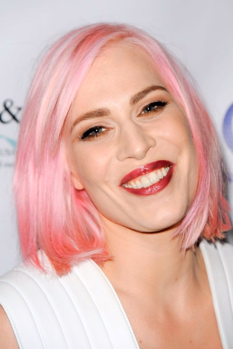 What is pastel pink hair?