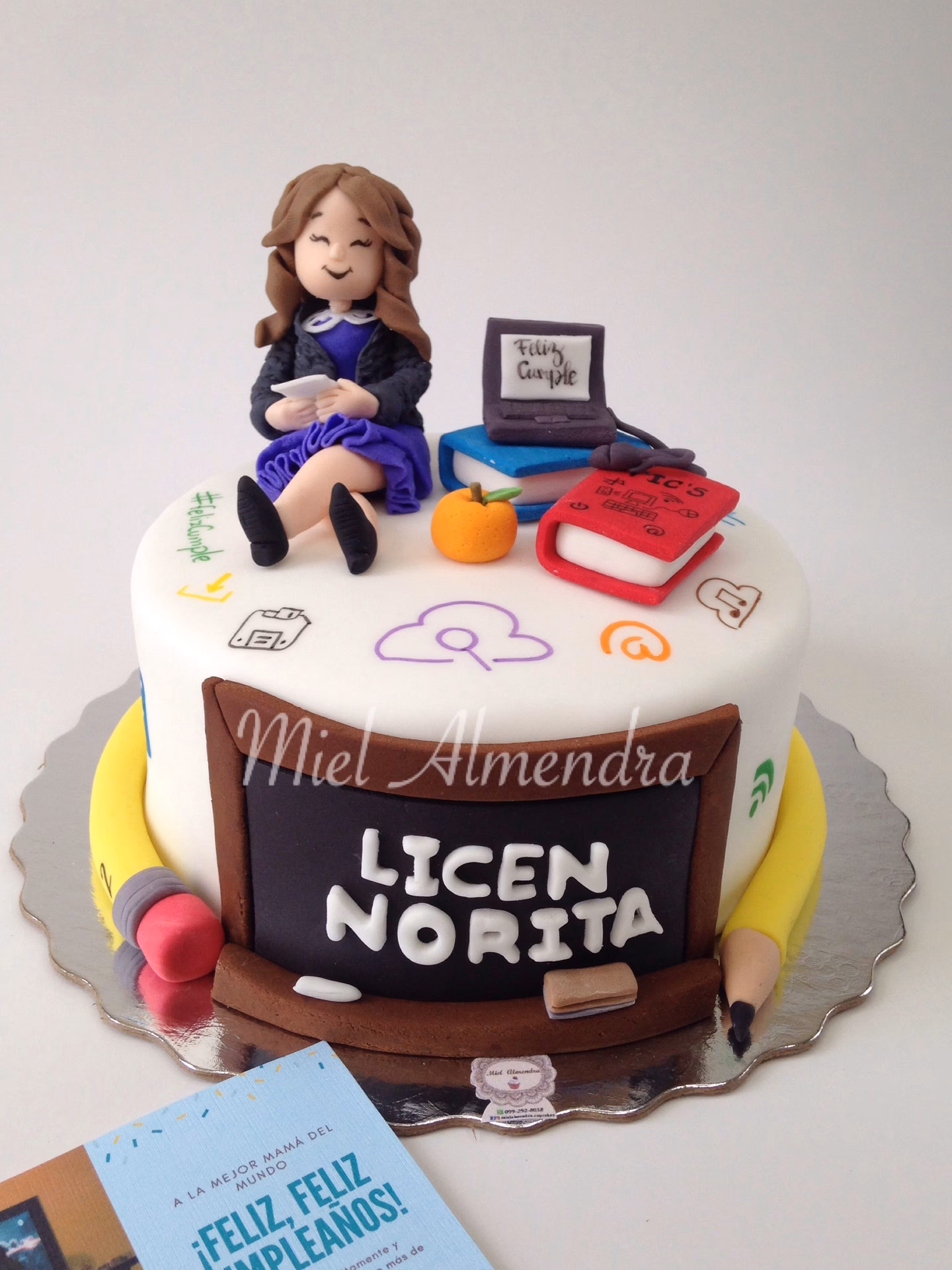 ¿Cómo agradecer a una profesora por su cumpleaños?