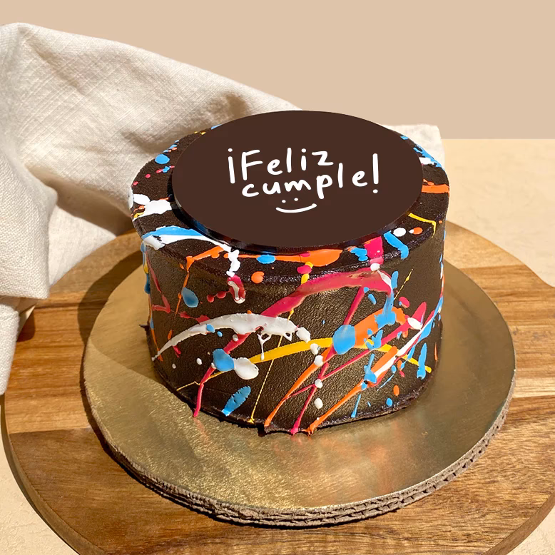 ¿Cuántas tartas de cumpleaños con chocolate hay?