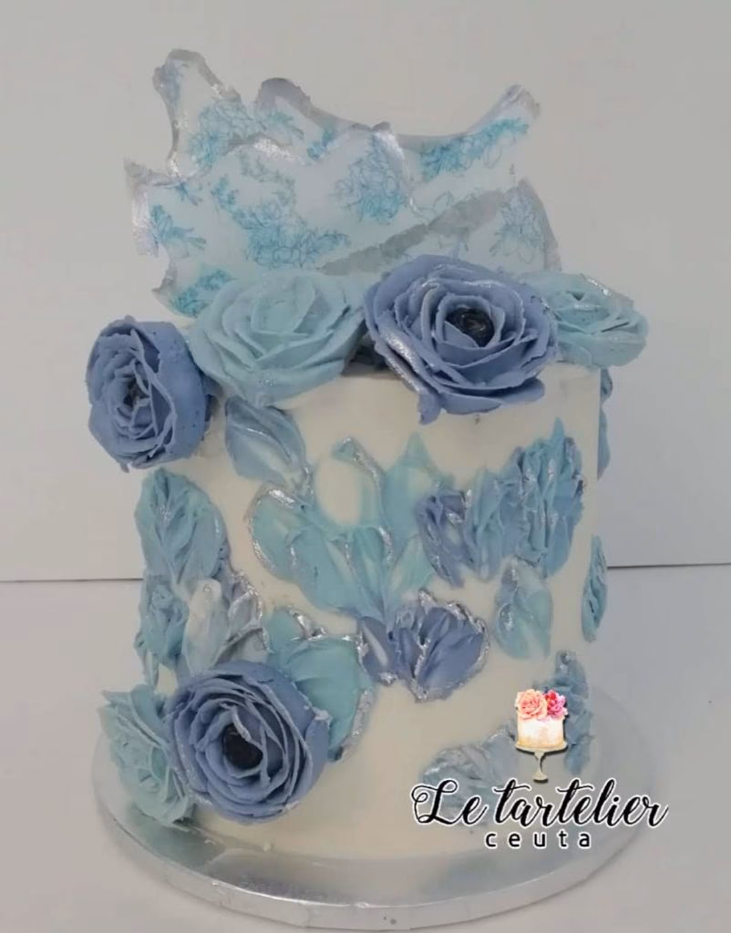 ¿Cuáles son los efectos del azúcar sobre las flores cortadas?