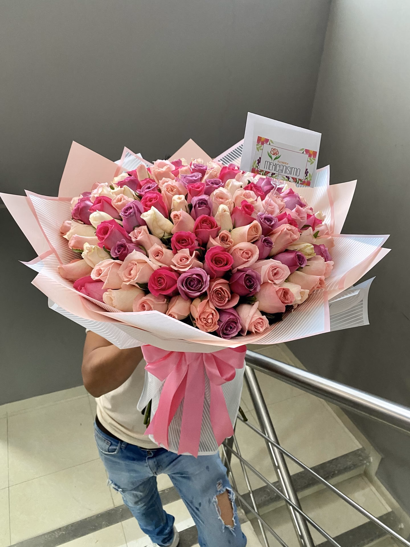 ¿Cuáles son los diferentes tipos de pastos con flor?