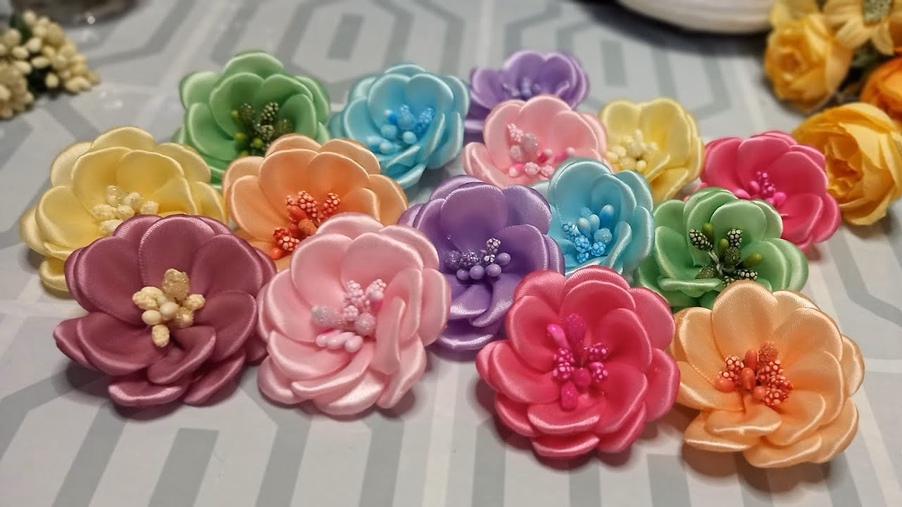 ¿Cómo combinar flores de tela con flores naturales?