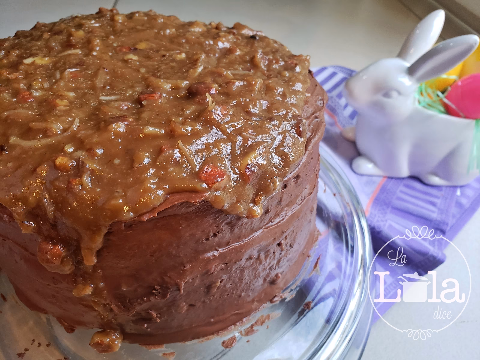 ¿Cómo hacer el relleno y cobertura de un pastel?