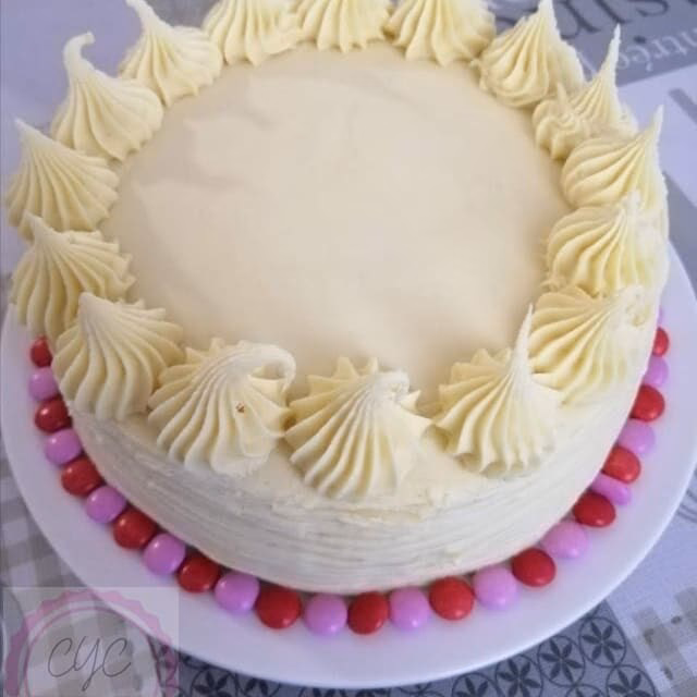 ¿Cómo Decorar tus postres preferidos con ganaché de chocolate blanco?