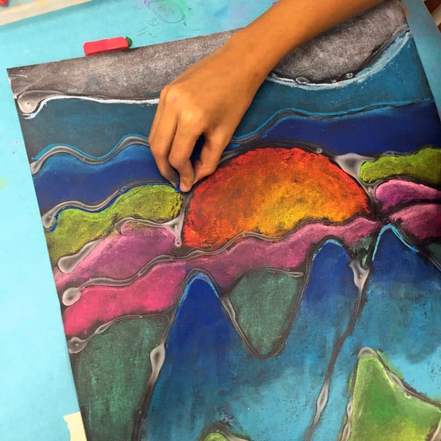 Is chalk pastel glue predictable?