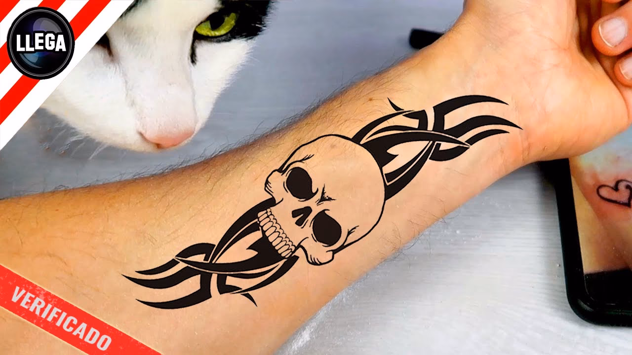 ¿Dónde puedo encontrar diseños de tatuajes?