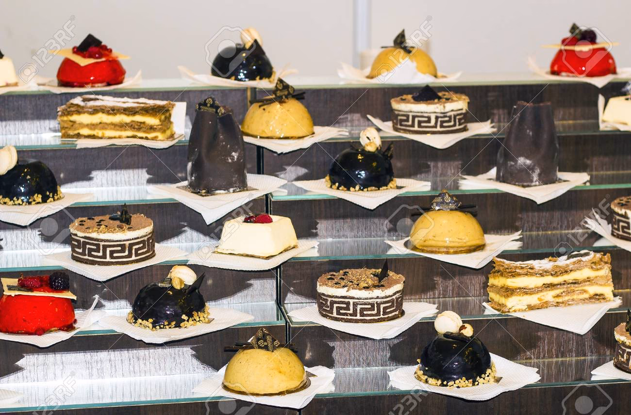 ¿Cuál es el valor de venta de pasteles?