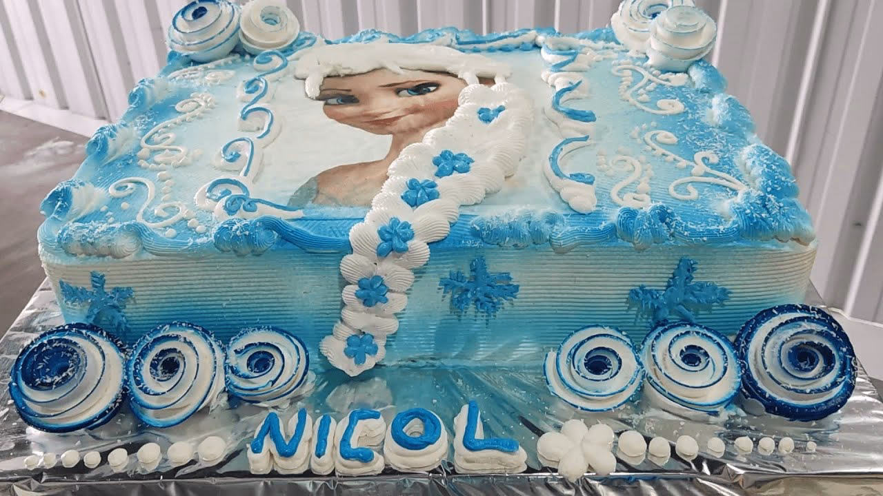 ¿Cómo decorar tortas cuadradas de Frozen?