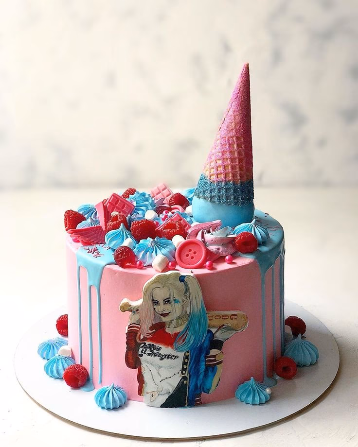 ¿Cuál es el traje de Harley Quinn?