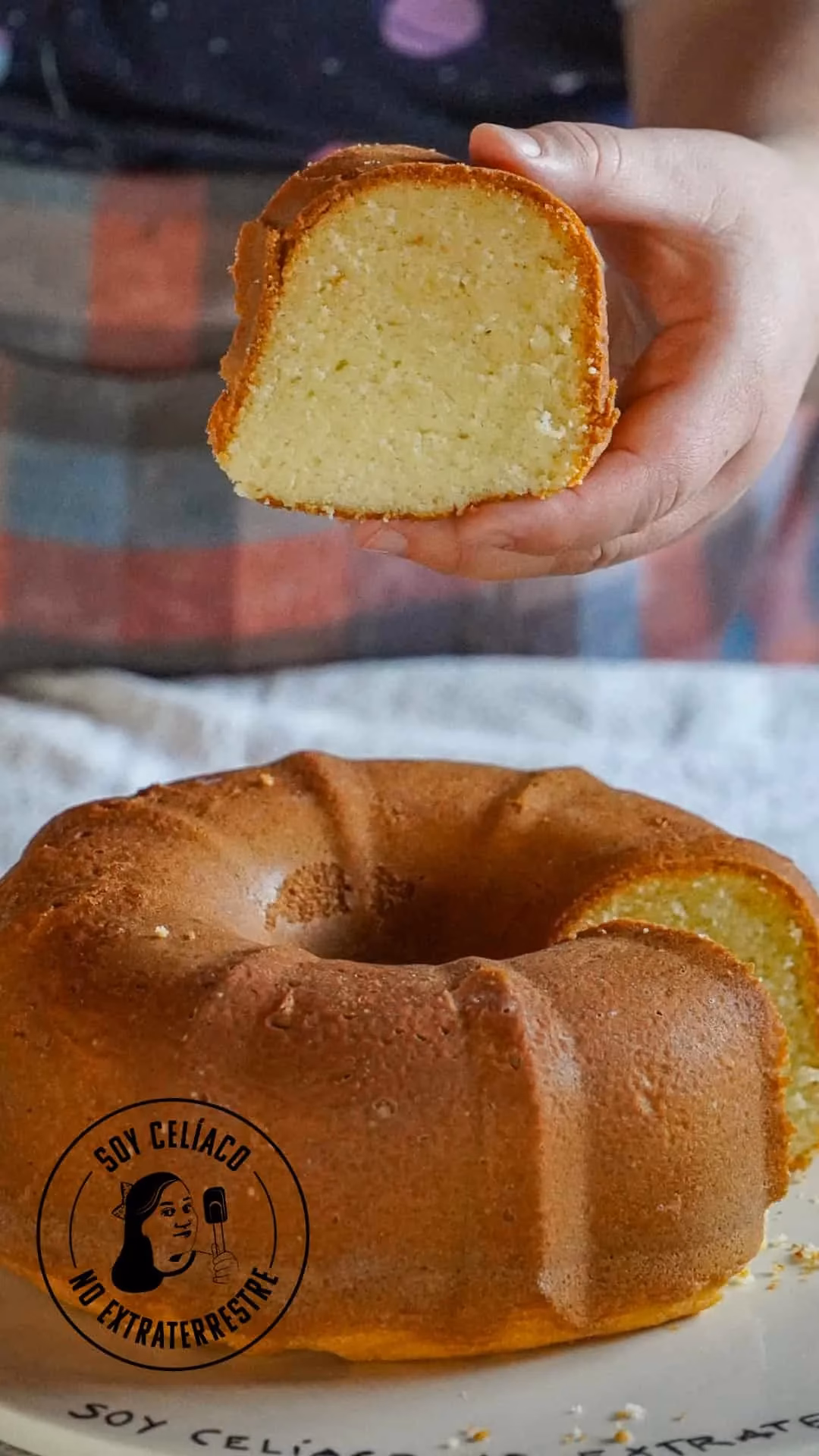 ¿Qué se puede poner encima del pan con salmorejo sin gluten?