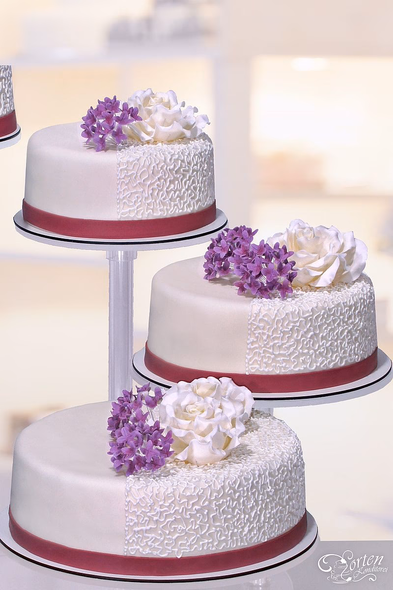 ¿Cuáles son los diferentes tipos de tortas de bodas?