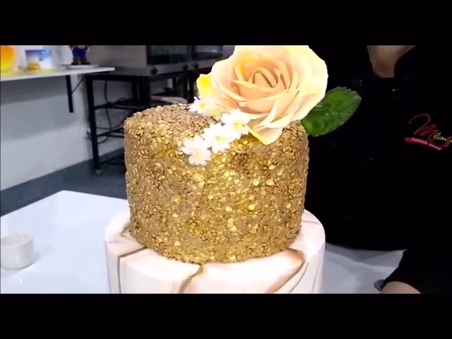 ¿Cuáles son los diferentes tipos de lentejuelas?