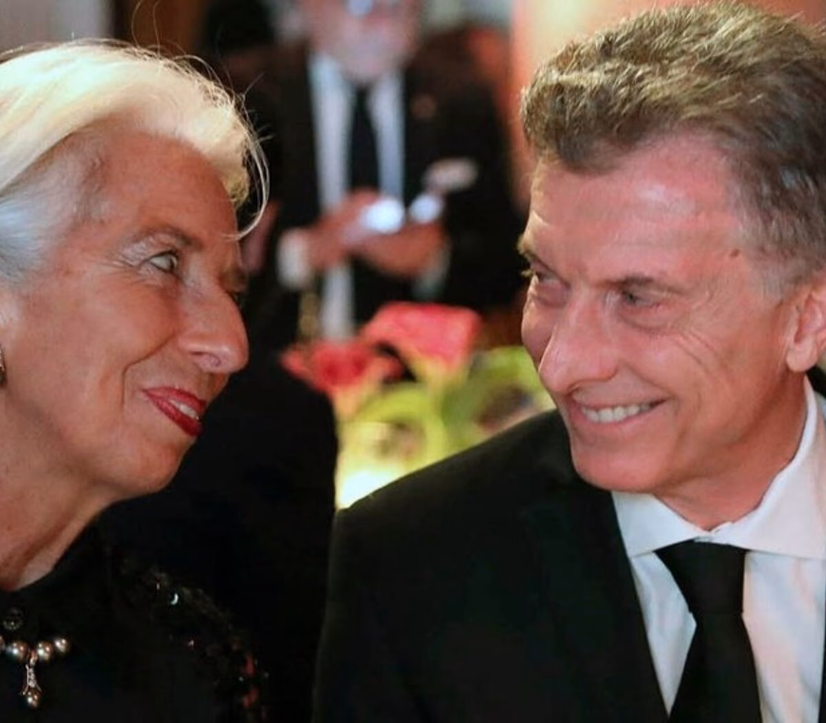 ¿Qué hizo el gobierno de Macri con la complicidad del FMI?