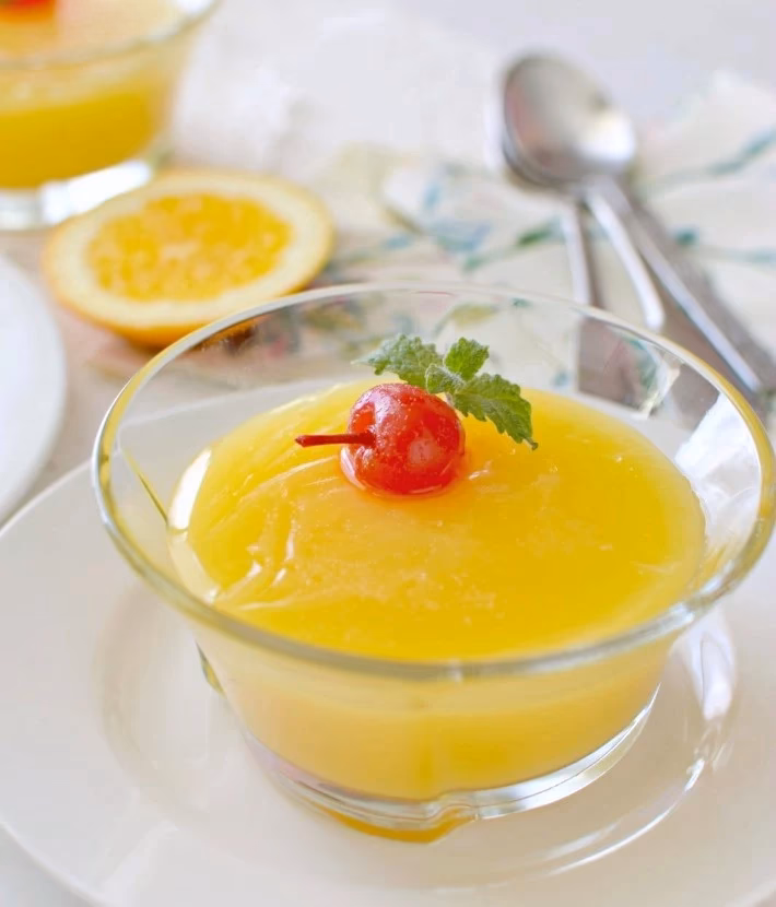 ¿Cómo hacer la mezcla de limón y naranja?