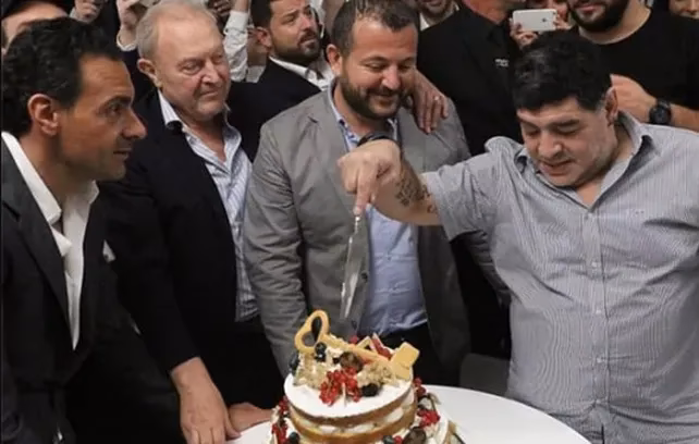 ¿Por qué le dieron una pastilla a Maradona?