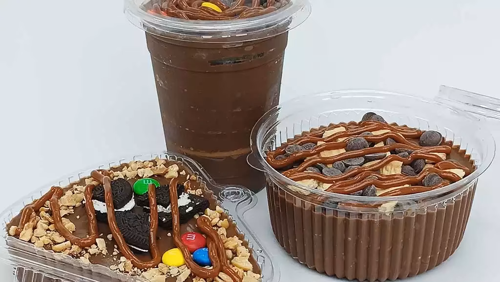 ¿Cómo decorar una torta Marquise?