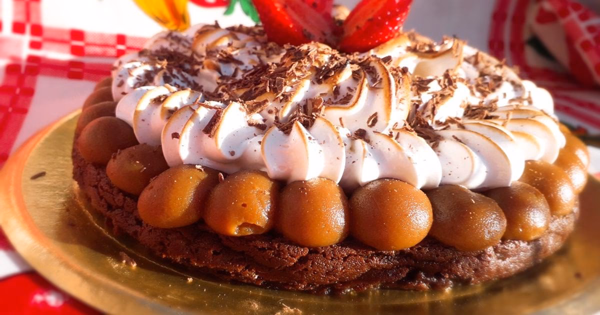 ¿Cómo decorar una tarta Marquise sin corteza?