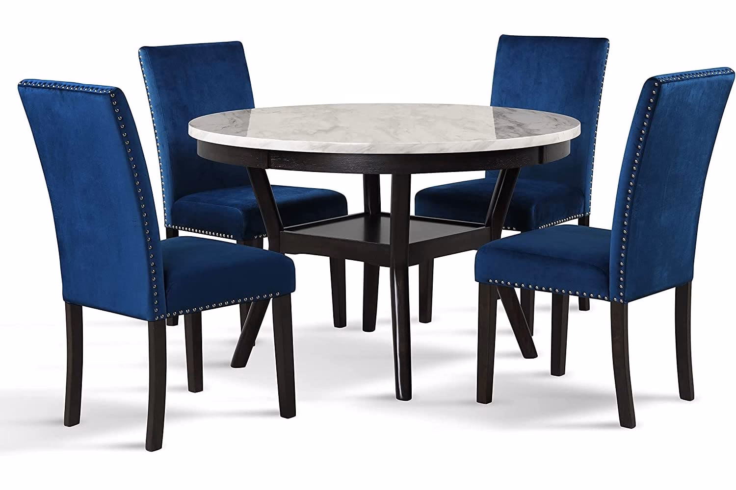 ¿Cuántas sillas tiene la mesa redonda?