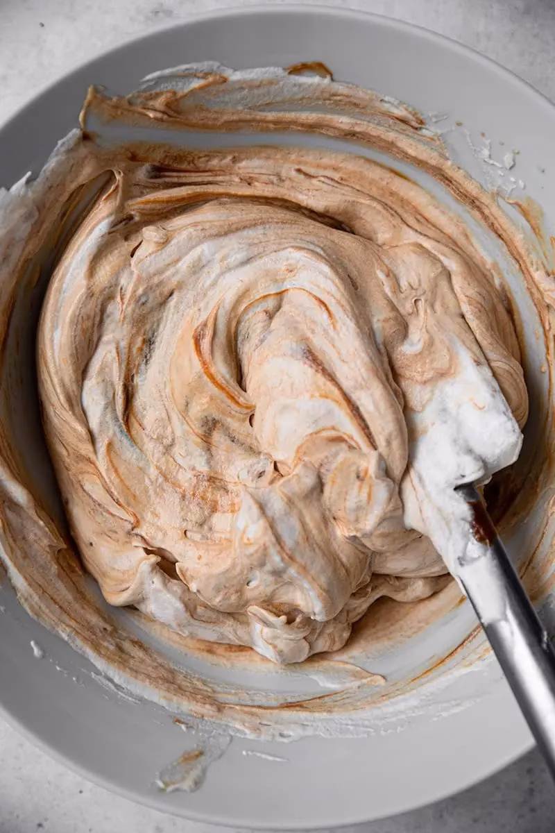 ¿Cómo hacer dulce de leche con gelatina?