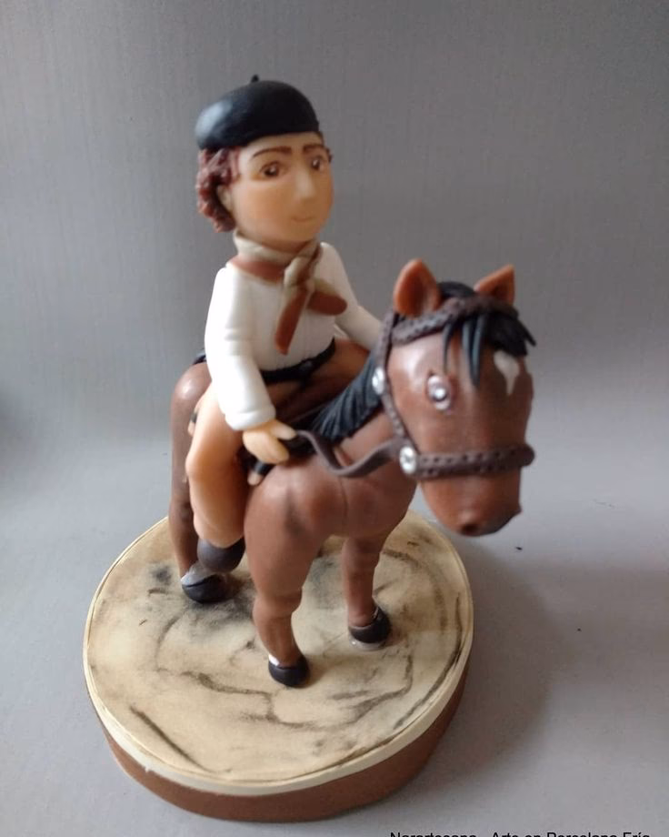 ¿Qué son los muñecos para torta de matrimonio?