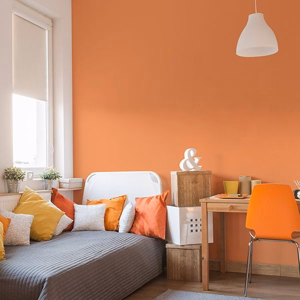 ¿Cómo crear un baño con paredes de naranja?