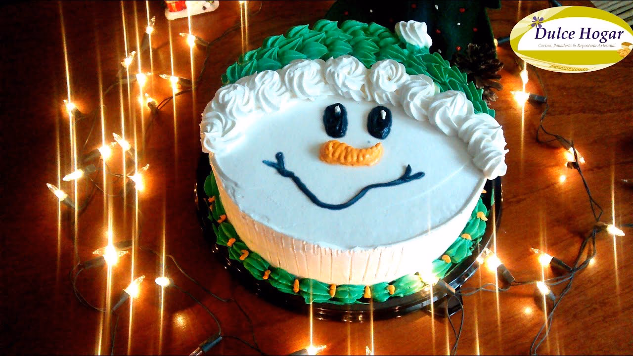 ¿Cómo decorar un pastel navideño?