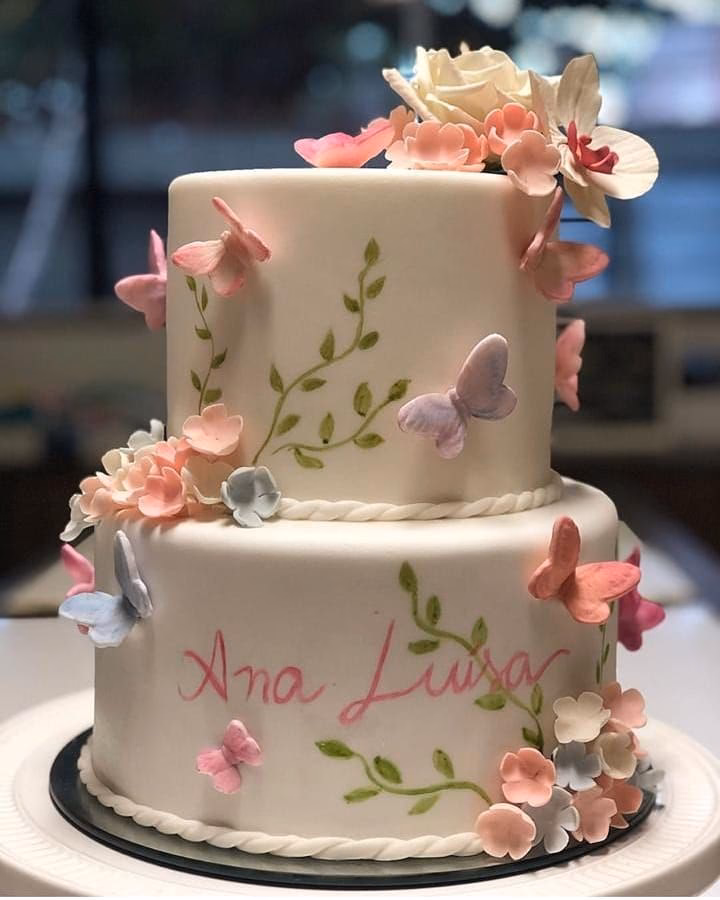 ¿Qué le pasó a la niña que cortó las doce flores?