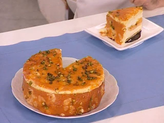 ¿Qué relleno tiene la Torta Sacher?