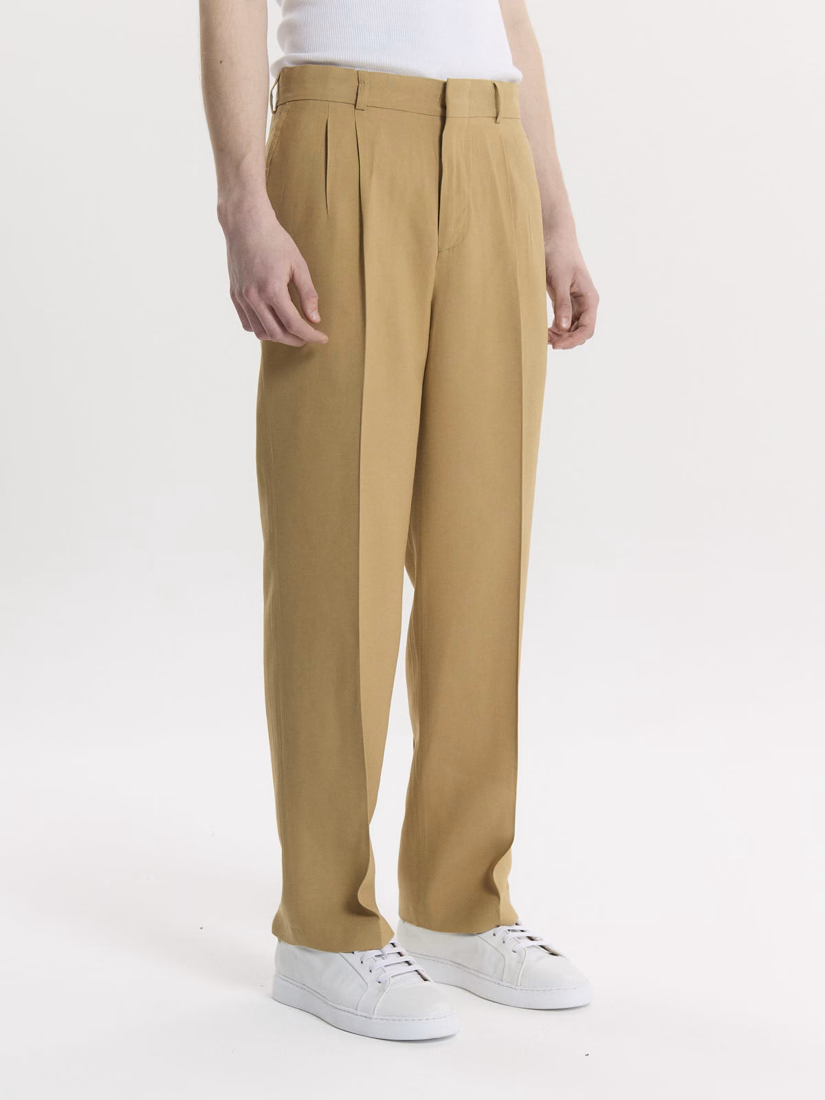 ¿Cómo se llevan los pantalones de Pinzas este invierno?