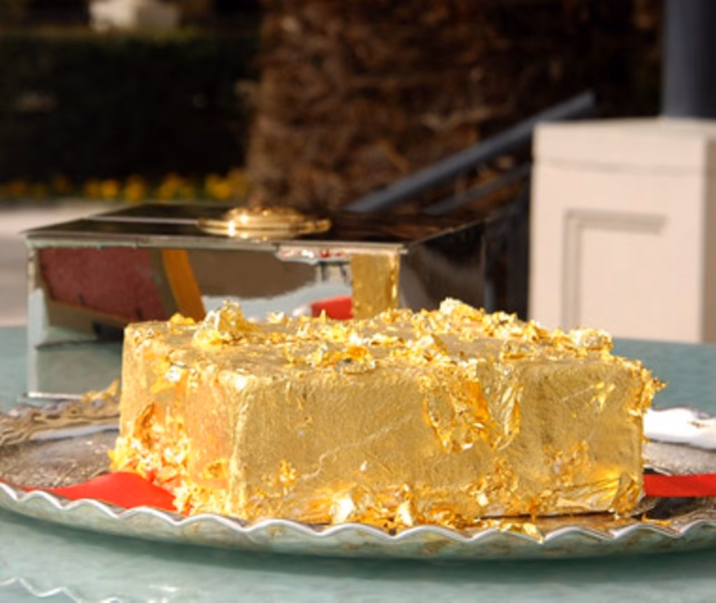 ¿Quién inventó el baño en oro?