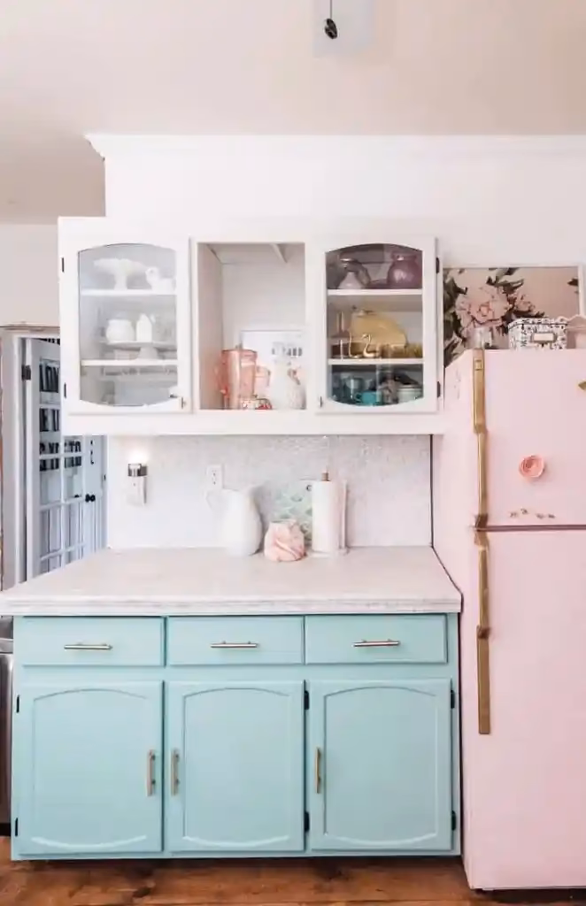 What are pastel kitchen accessories?
