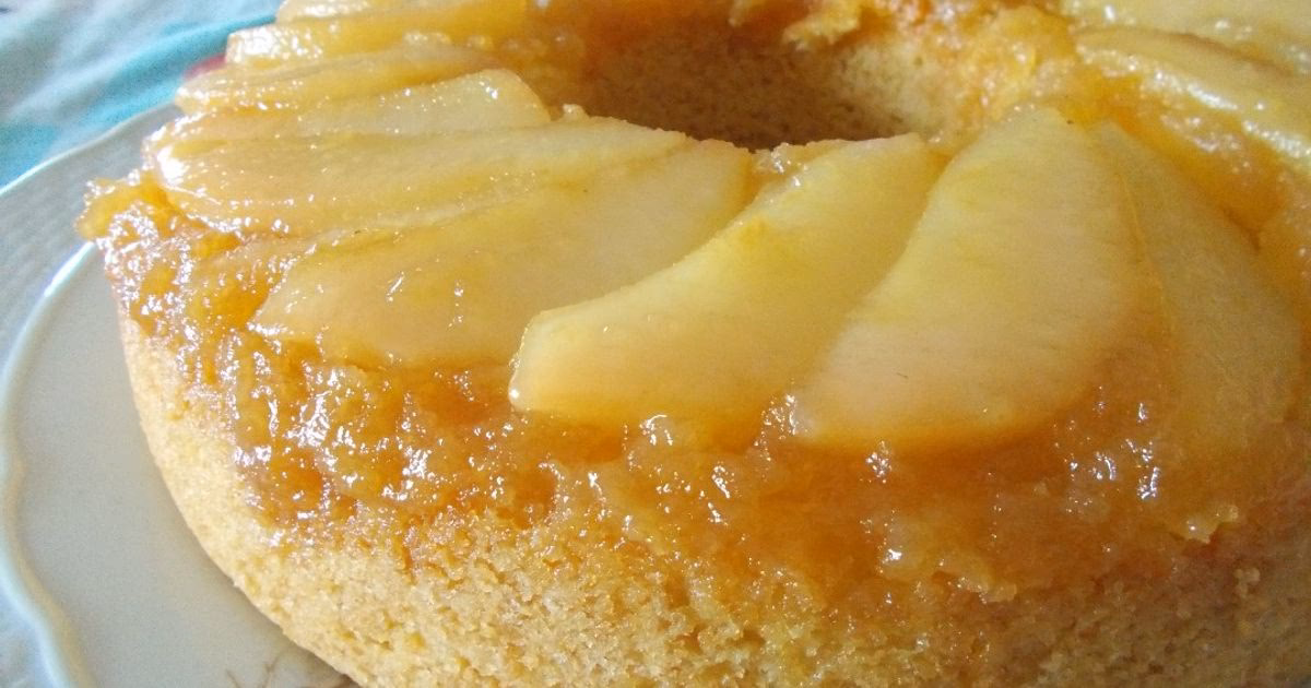 ¿Qué es el pastel de pera al revés?