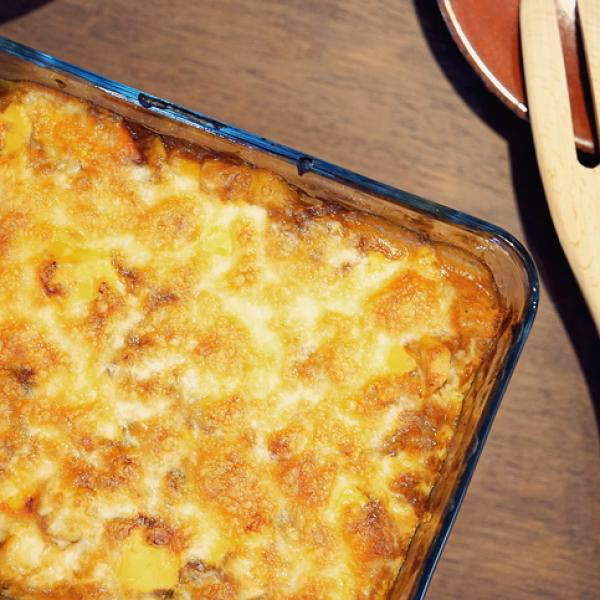 ¿Cómo hacer un pastel de arroz y carne?