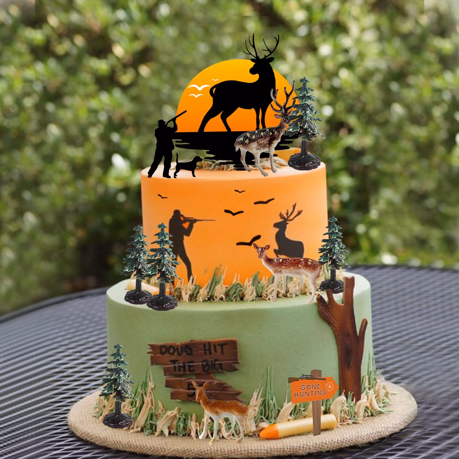 ¿Cuáles son los principales ingredientes de los pasteles de caza?