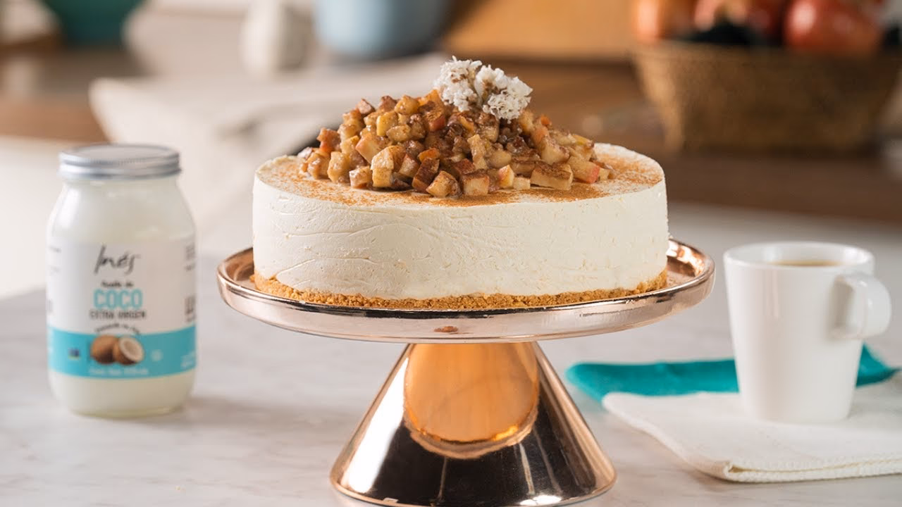 ¿Cómo se decora el pastel de coco?