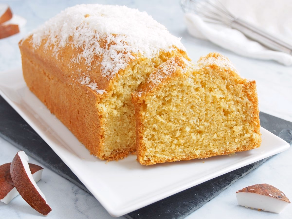 ¿Cómo hacer pastelitos con coco rallado?