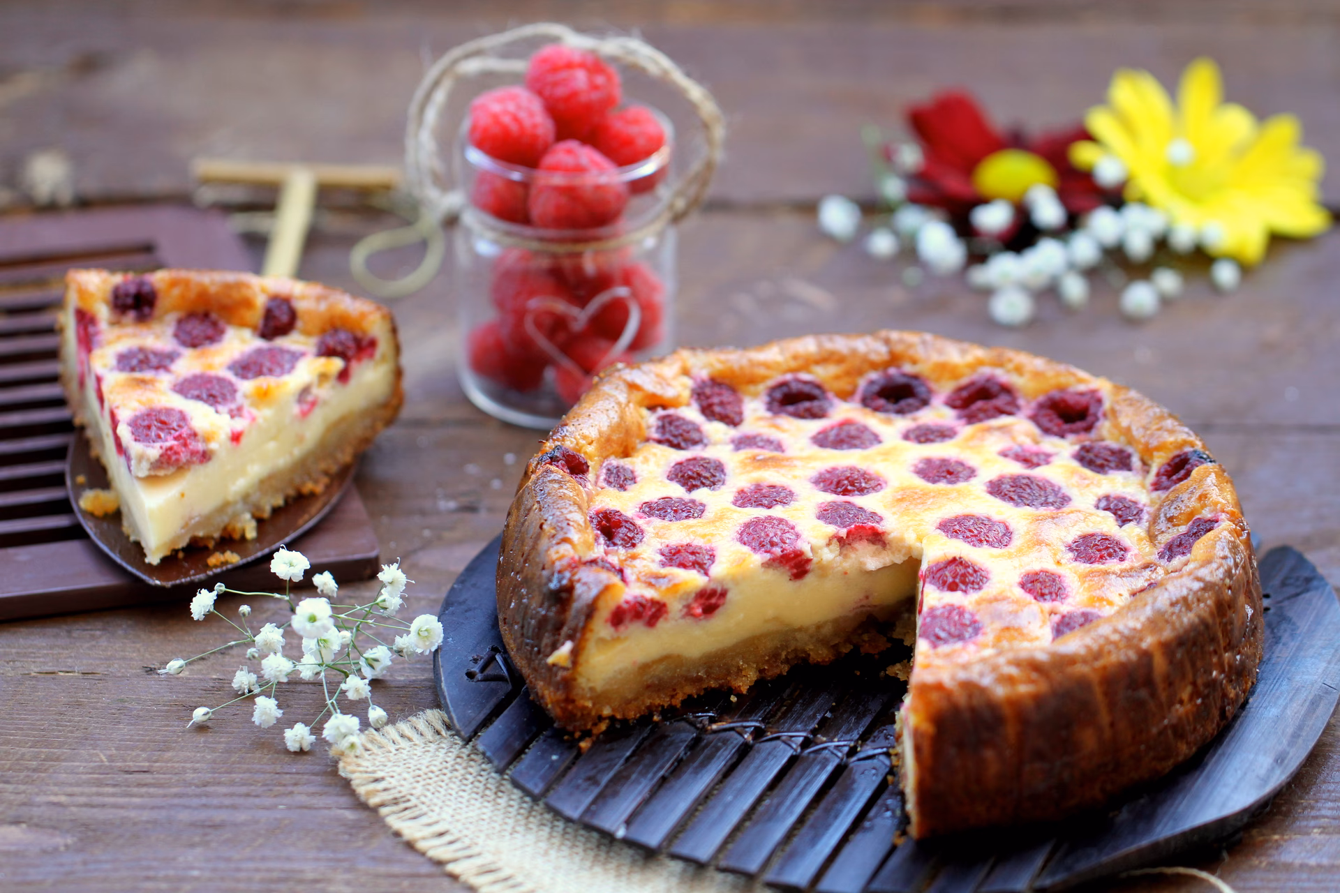 ¿Cuánto tiempo se tarda en enfriar un pastel de frambuesas?