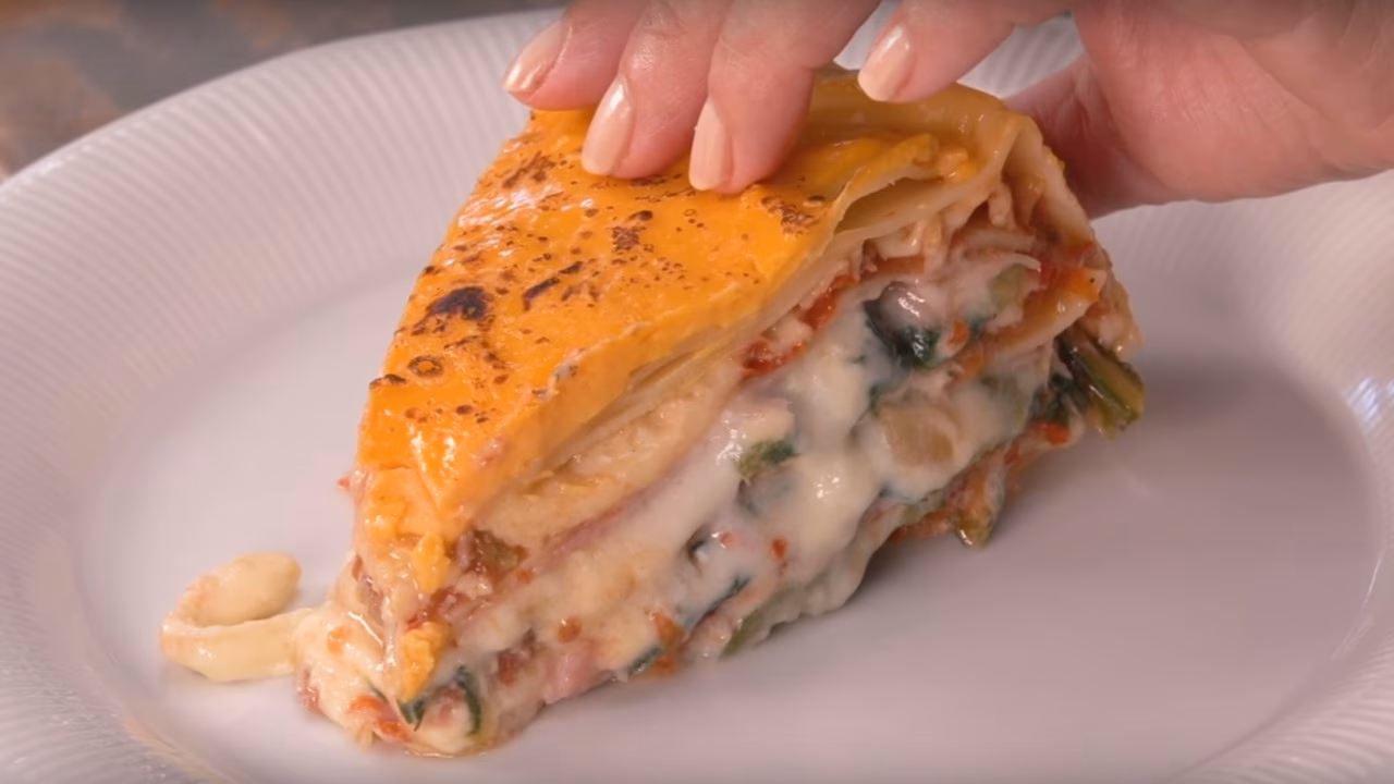 ¿Cuál es la diferencia entre la lasaña y el pastel azteca?