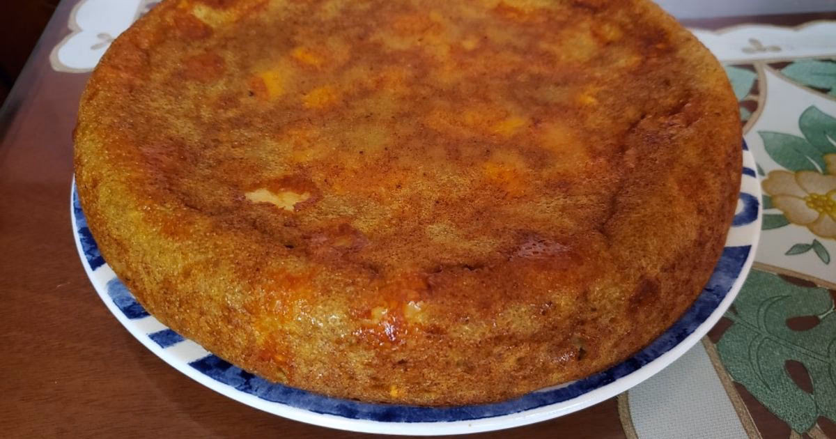 ¿Qué es la torta de plátano maduro con queso?