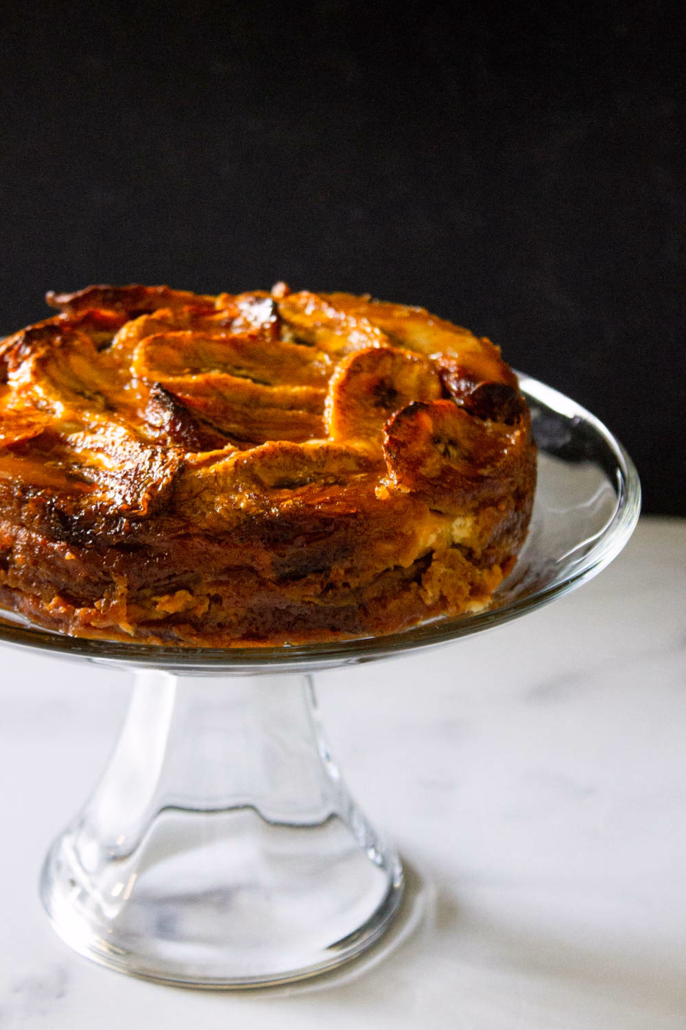 ¿Cómo hacer un pastel de plátano maduro y queso?