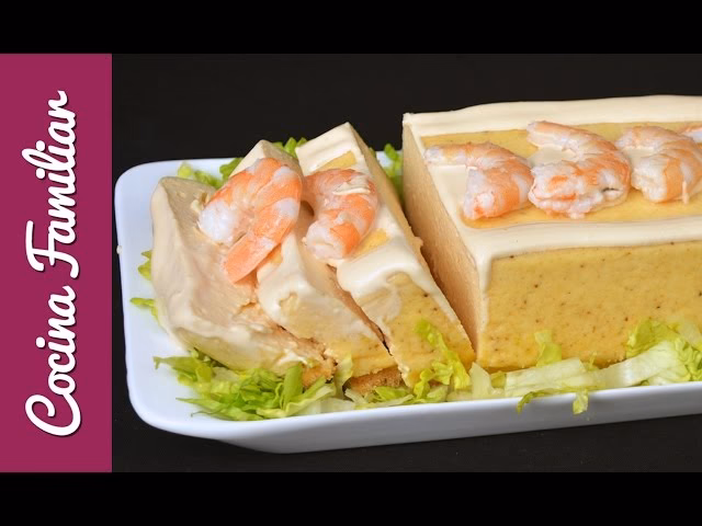 ¿Cómo se prepara el pastel de merluza y langostinos?