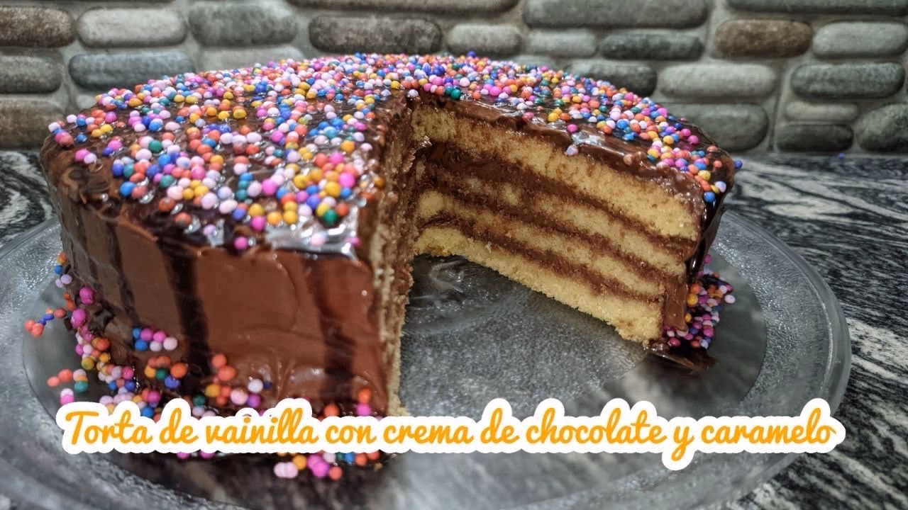 ¿Qué contiene el pastel de vainilla y chocolate?