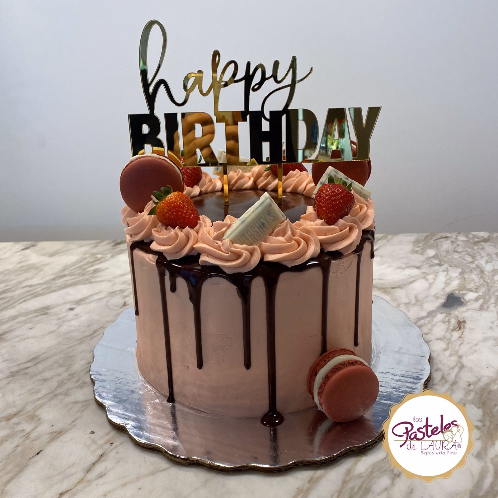 ¿Cómo preparar una tarta Drip Cake?