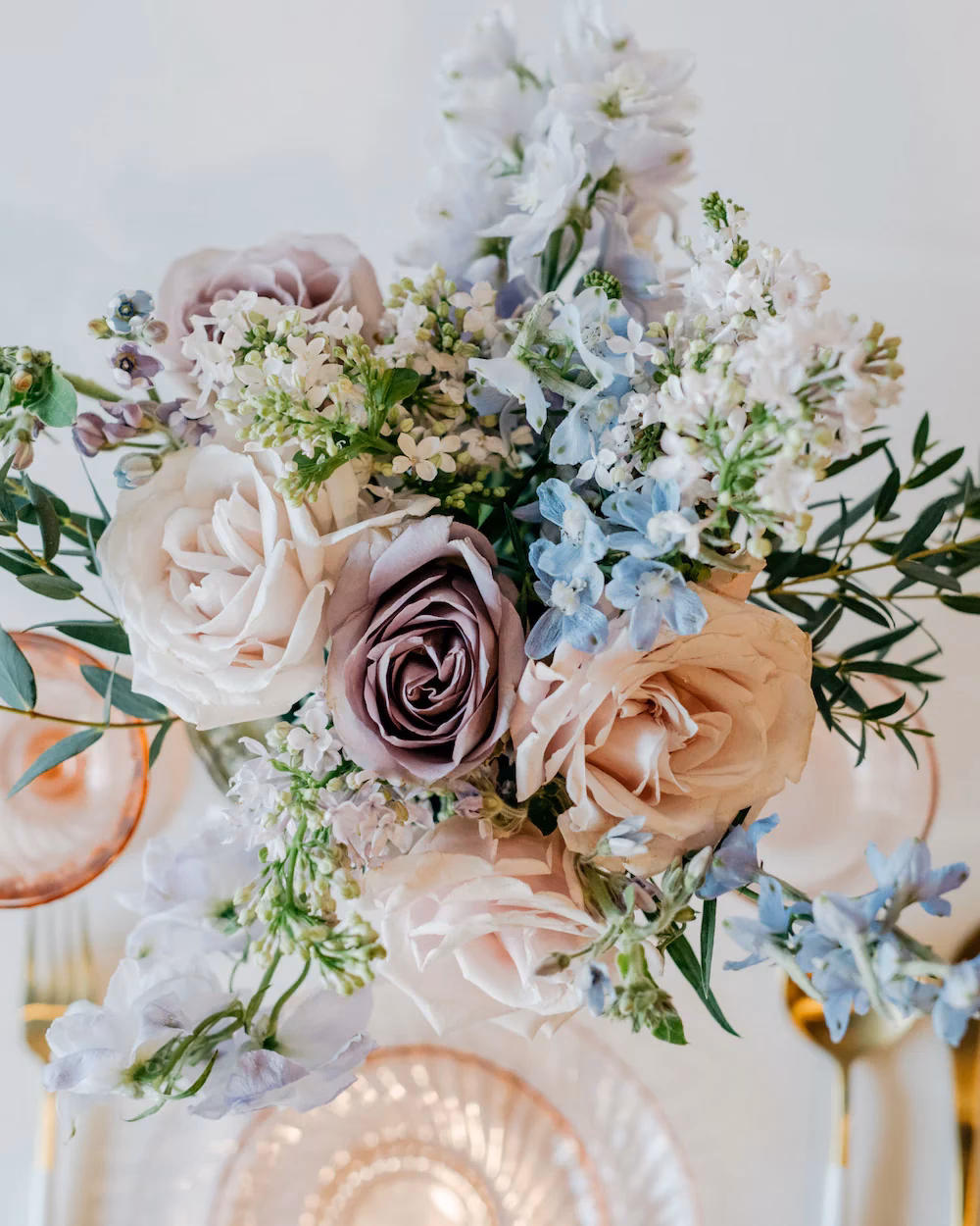 What is a floral color palette?